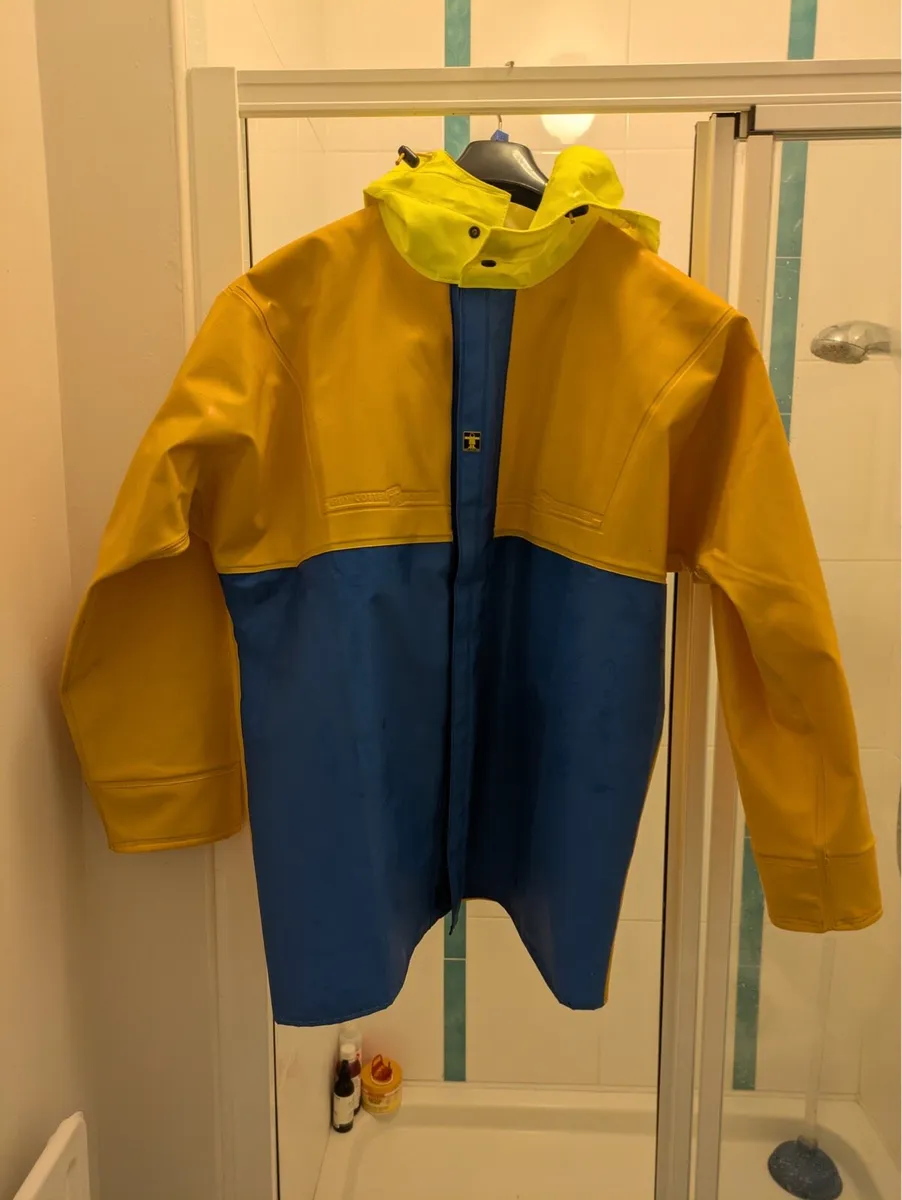 Guy Cotten Oilskins - Image 2