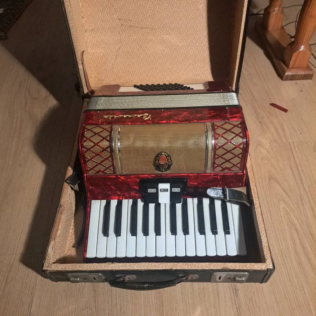 Barcarole Prominenz piano accordion - Image 1