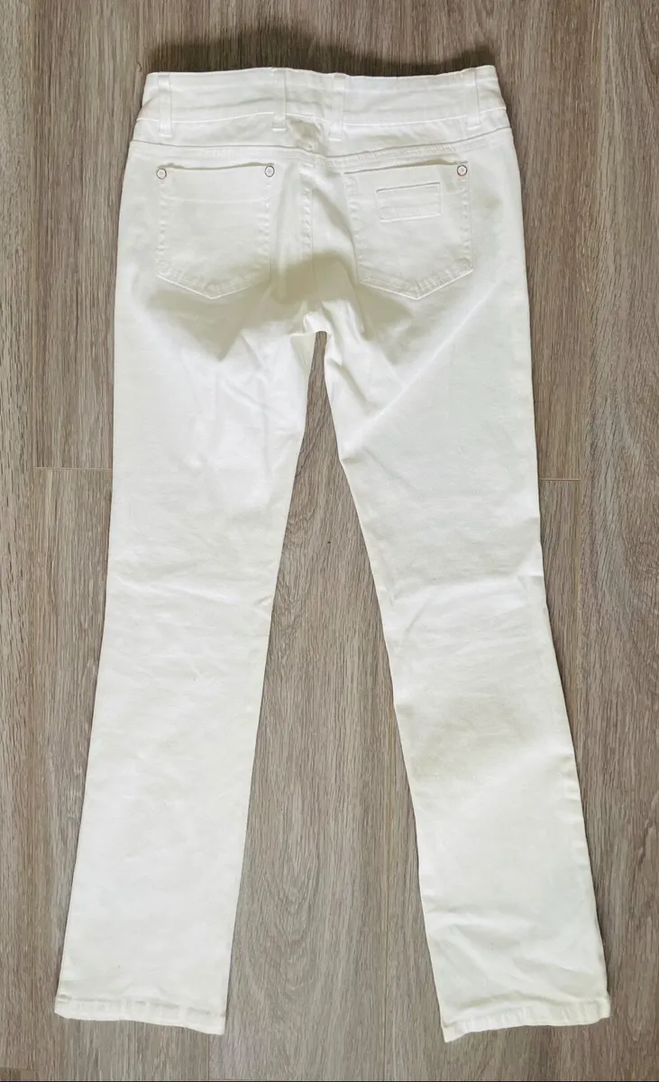 White Jeans: Size 10 - Image 3