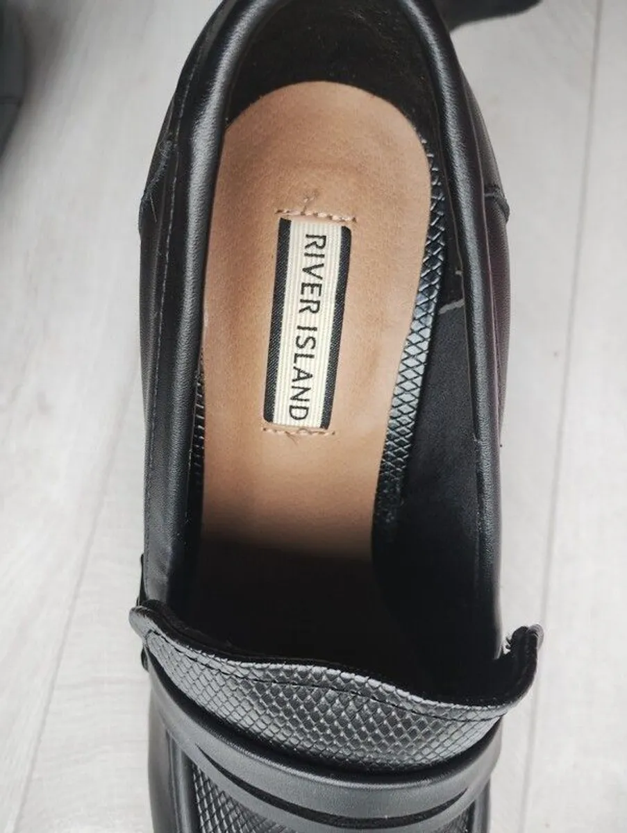 River Island Loafers Size 5 - Image 2
