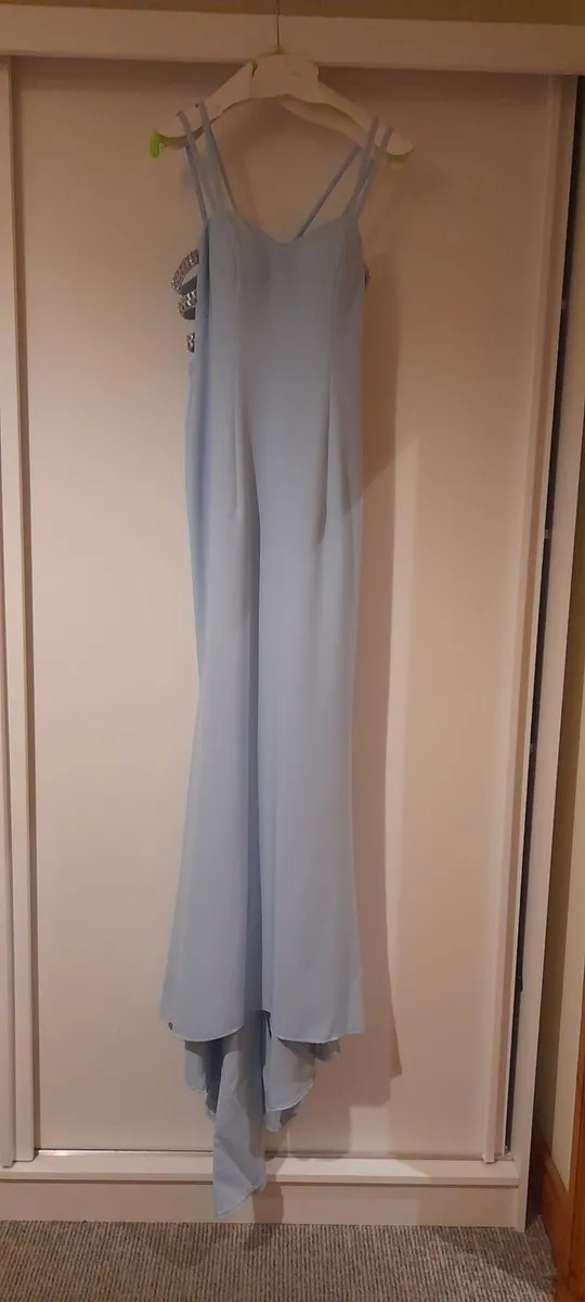 Graduation dress - Image 3