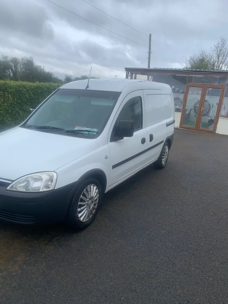 Vauxhall Combo 2011 - Image 4