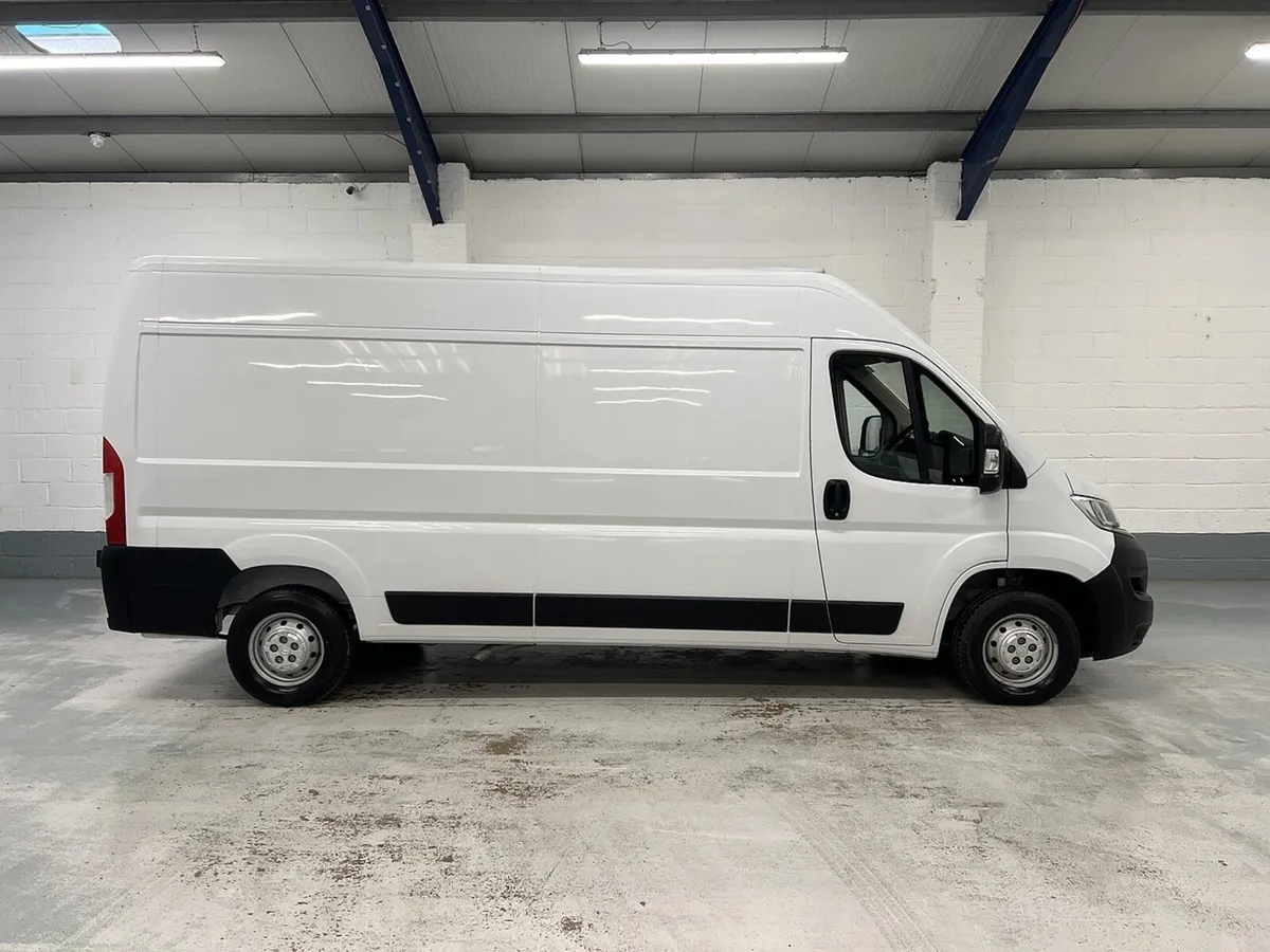 2023 Citroen Relay High Roof Panel Van - Image 1
