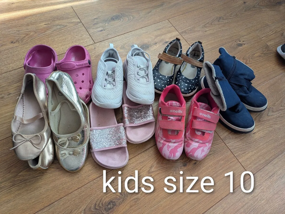Kids shoes - Image 3