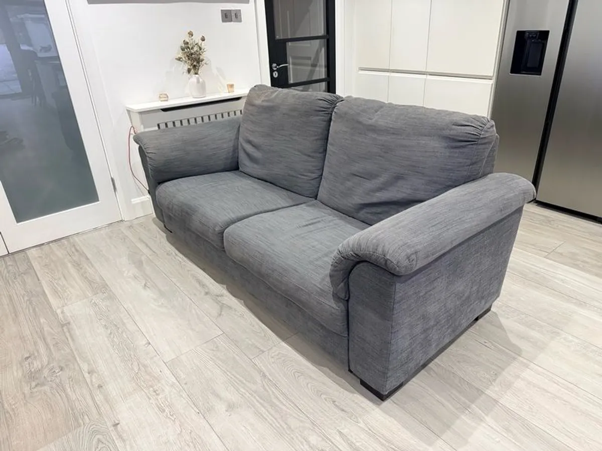 Couch/Sofa - Image 3