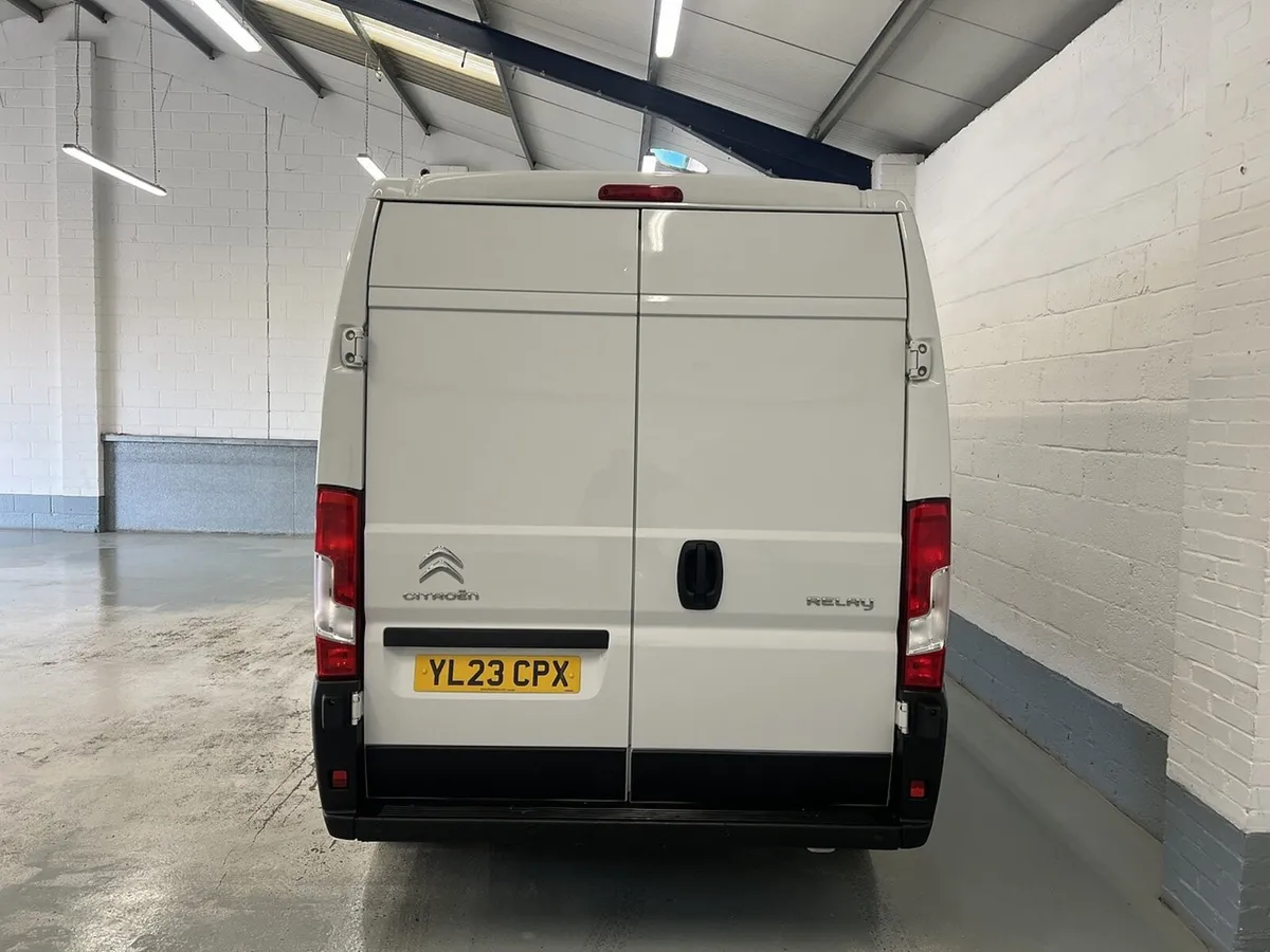 2023 Citroen Relay High Roof Panel Van - Image 4