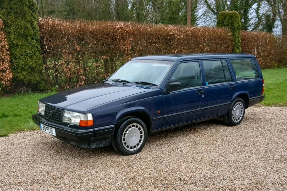1992 Volvo 940 GL Estate Auto Redblock - Image 1