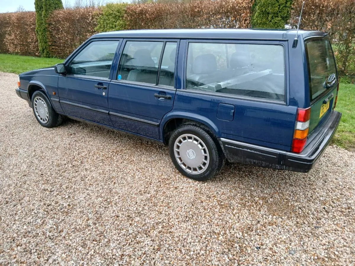 1992 Volvo 940 GL Estate Auto Redblock - Image 2