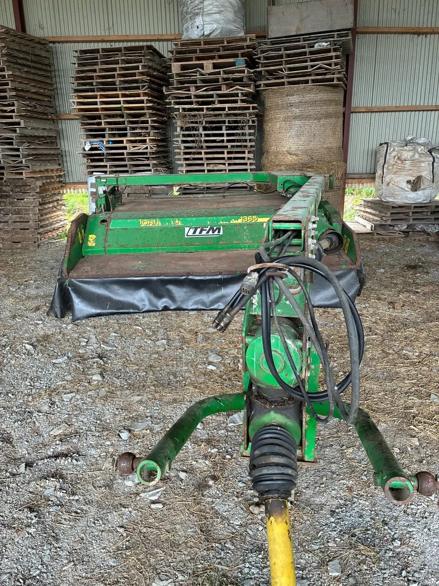 John Deere 1365 Mower - Image 4