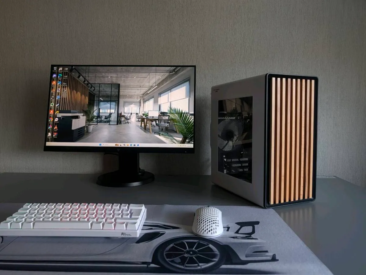 AMD Ryzen School / Office / Kids Light Gaming PC - Image 1