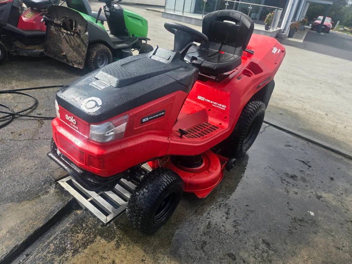 Lawnmower for sale - Image 1