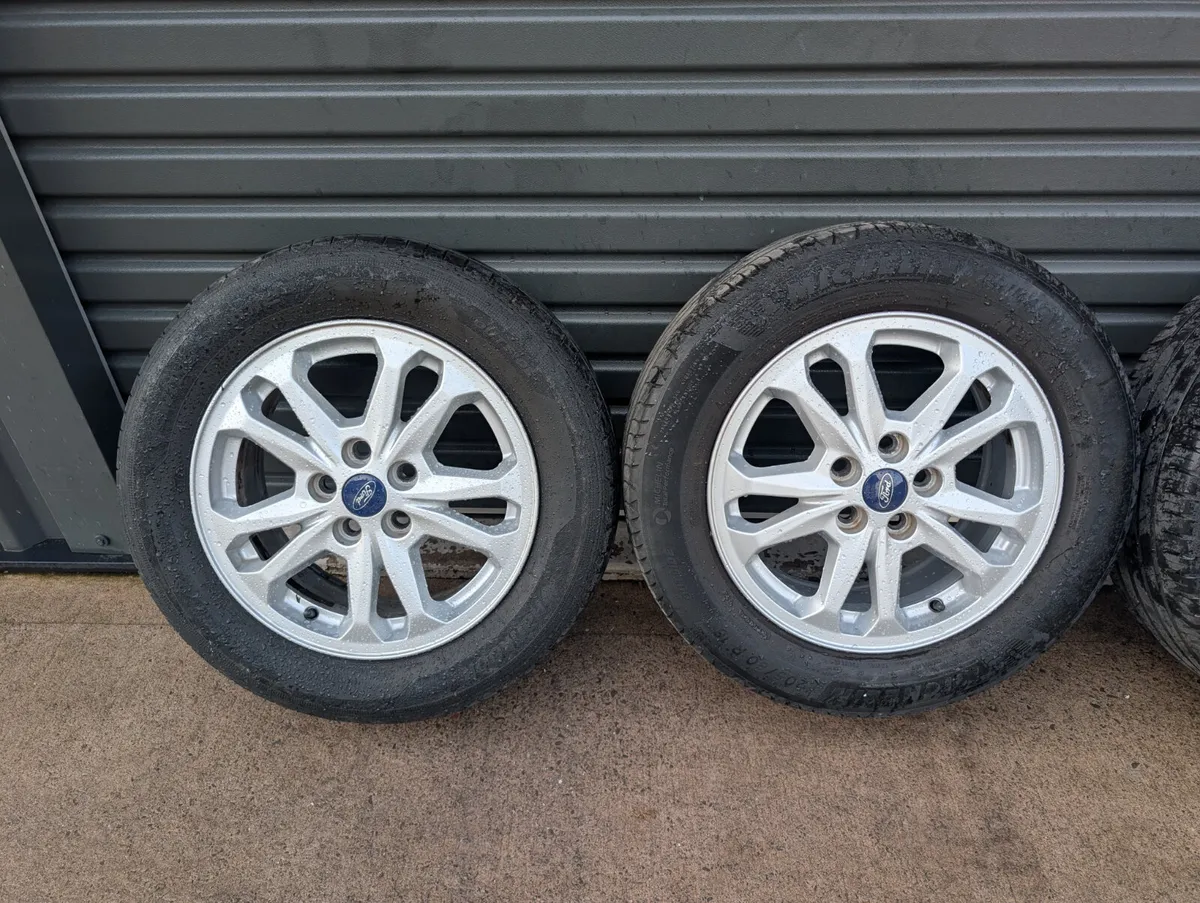 Genuine 16" Ford transit connect alloys - Image 3