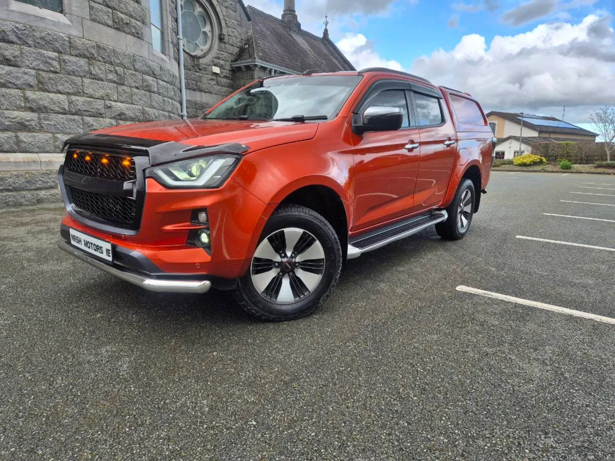 2021 isuzu dmax automatic NO VAT - Image 1