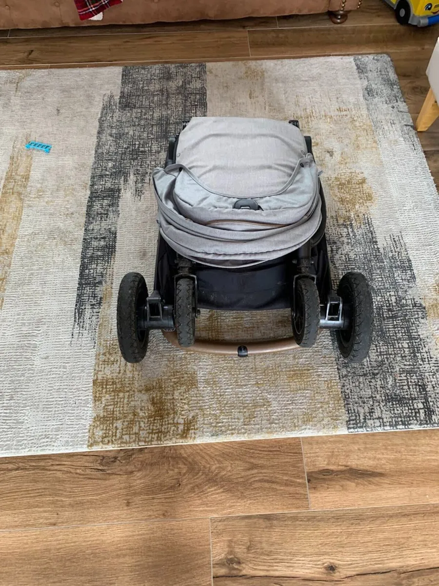 JOIE Stoller/Buggy - Image 2