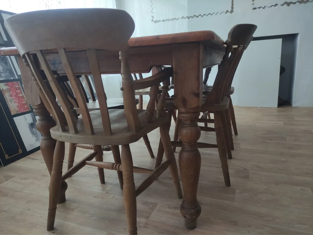Dining table and chairs - Image 4