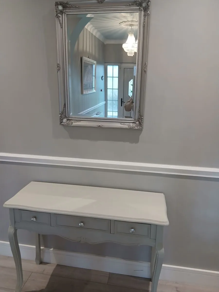 Hall console and mirror - Image 2