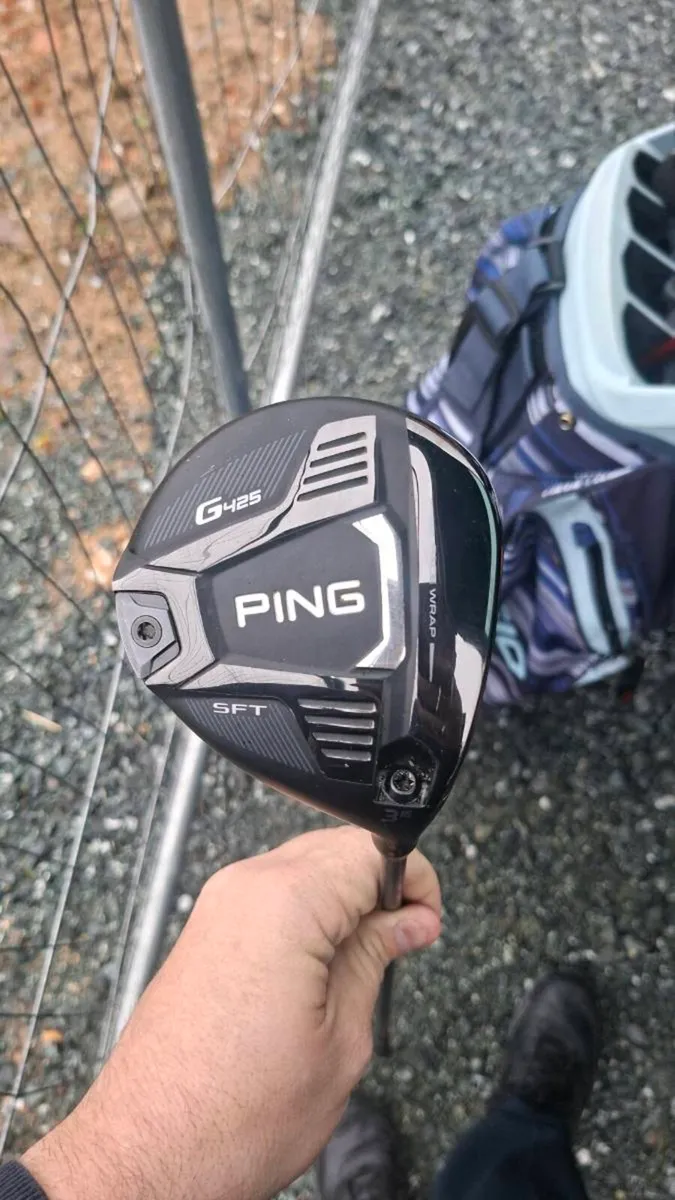 Ping g425 sft 3 wood 65gram reg - Image 1