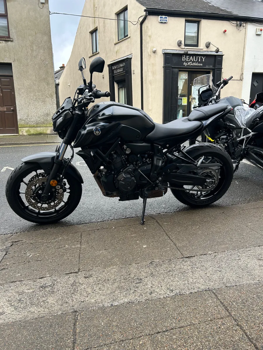222 Yamaha MT 07 - Image 2