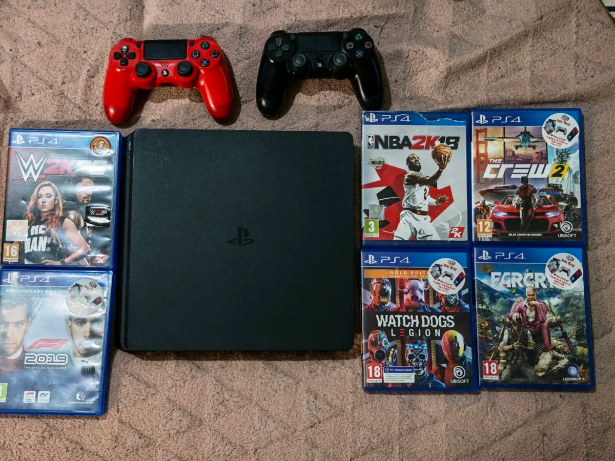 Ps 4 slim - Image 1
