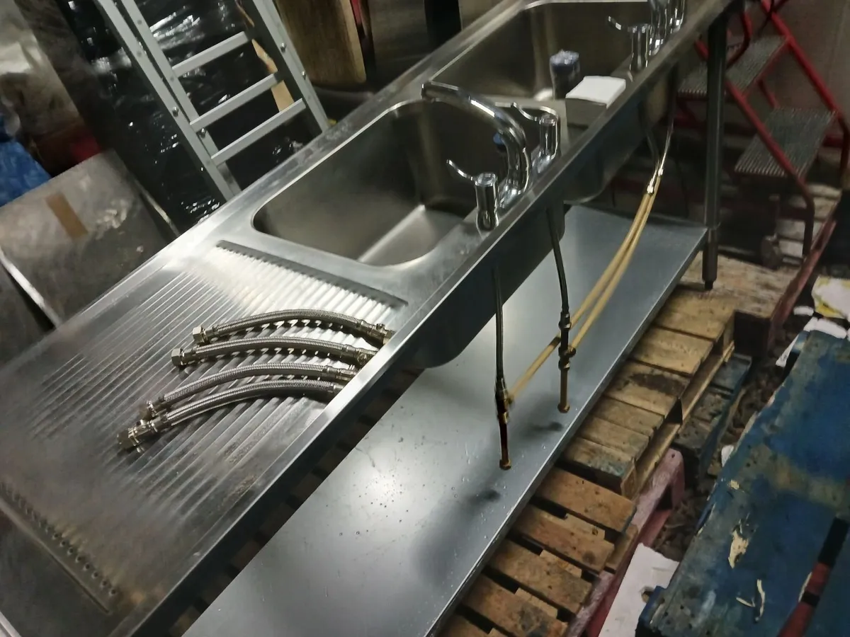 Staneless steel cabbinet double sink unit complete - Image 4