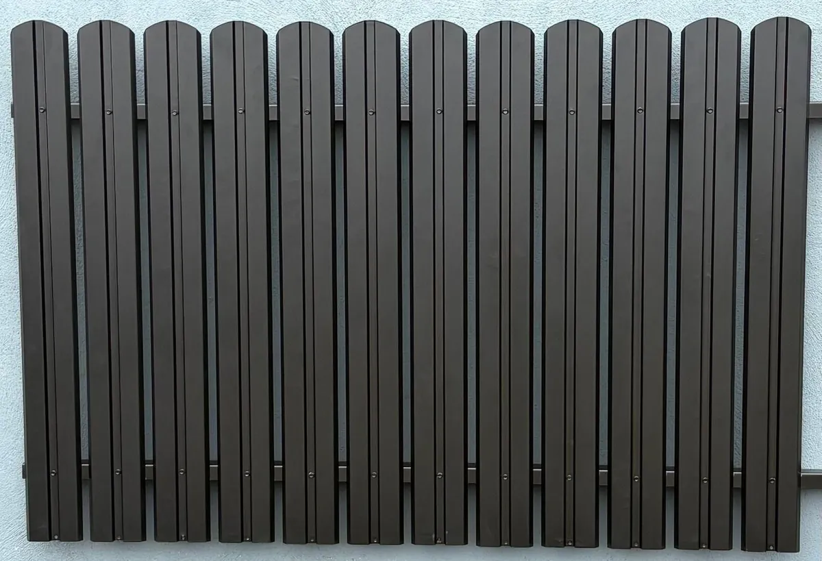 Garden fencing - Image 4