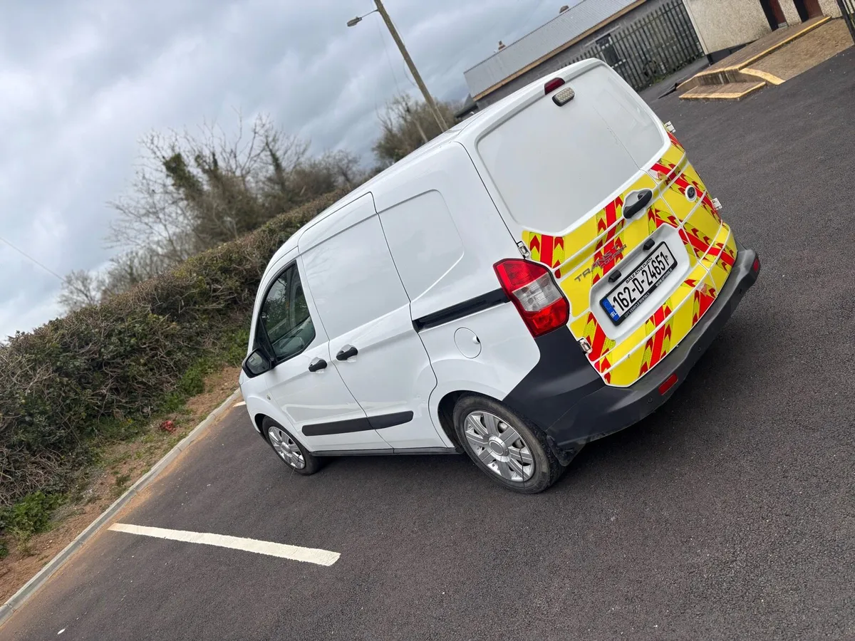 Ford transit courier tax and test - Image 3