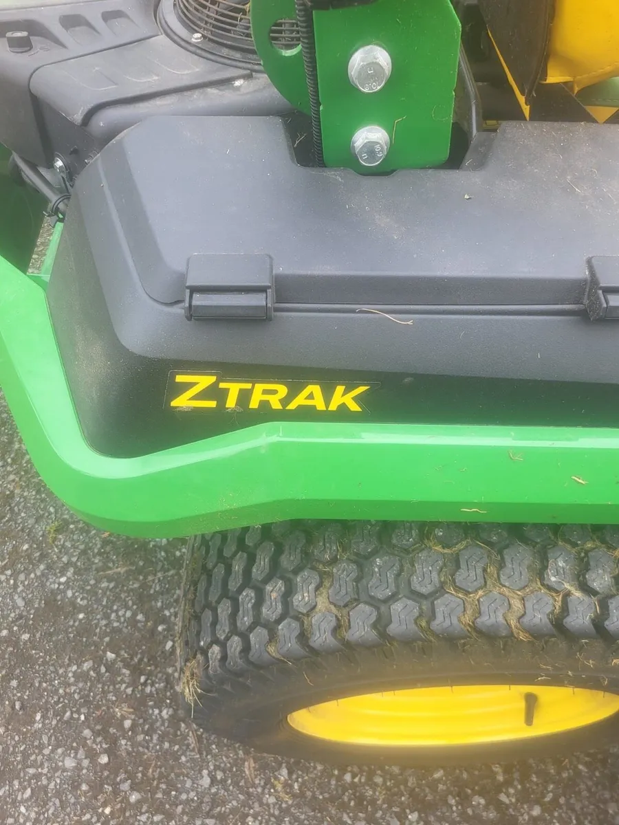 John Deere lawnmower - Image 3