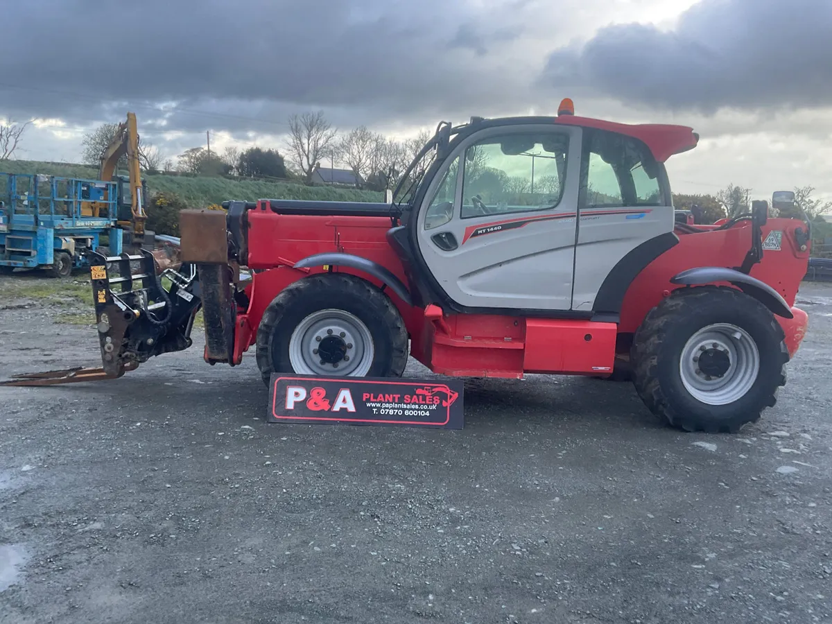Manitou 1440 - Image 1
