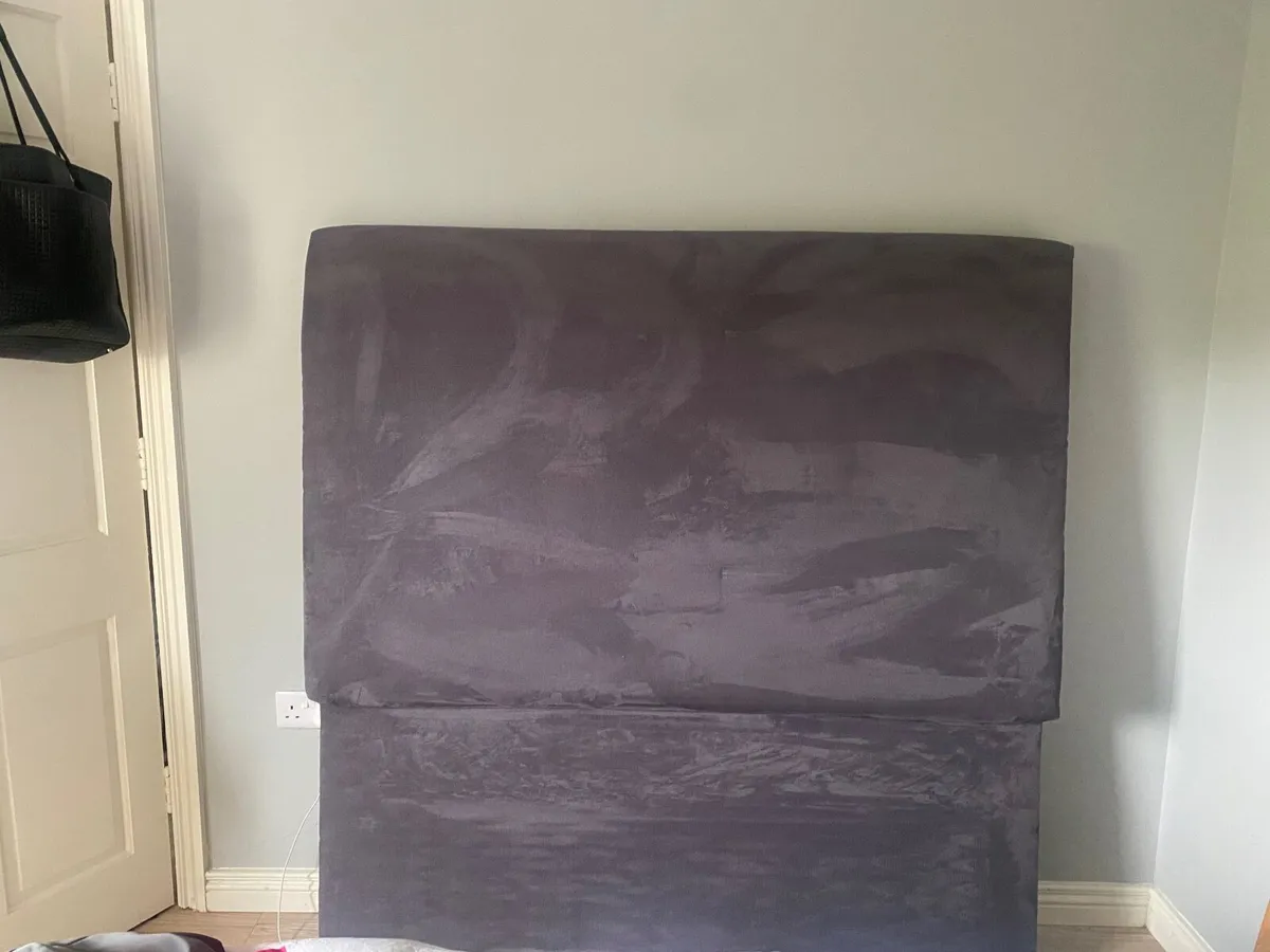 Velour headboard - Image 1