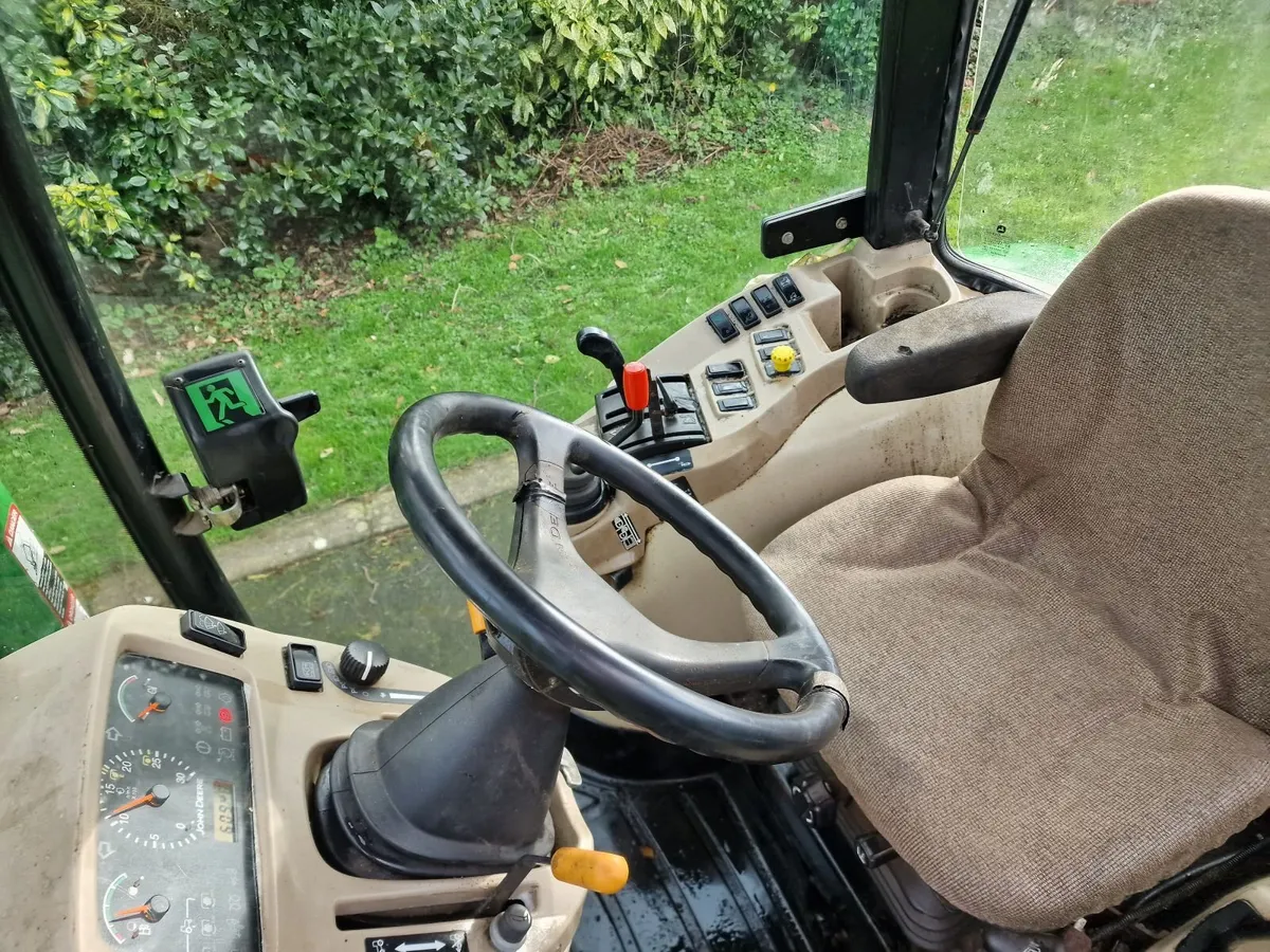 John Deere 4520 55hp Compact Tractor Loader Hedge - Image 3