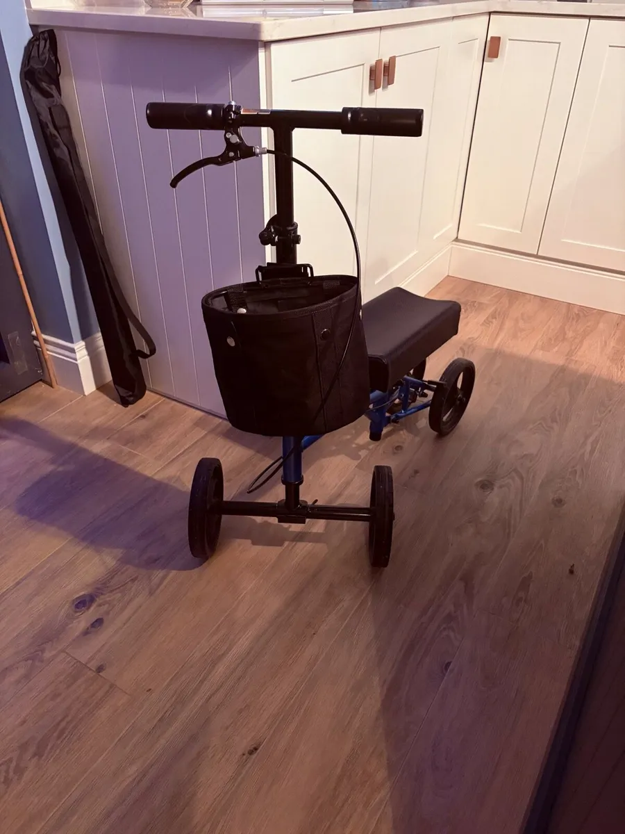 Knee wheeler - Image 2