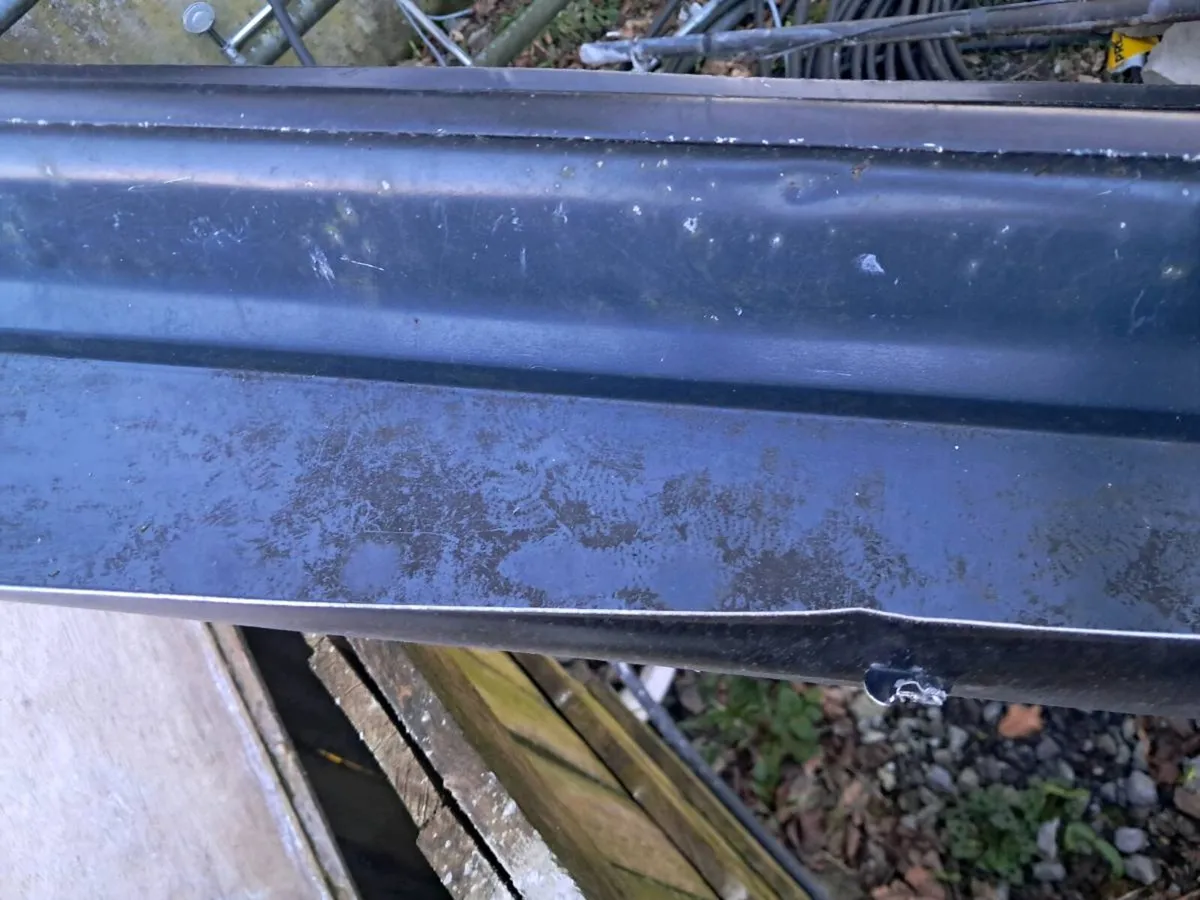 Black gutters 35 foot - Image 2