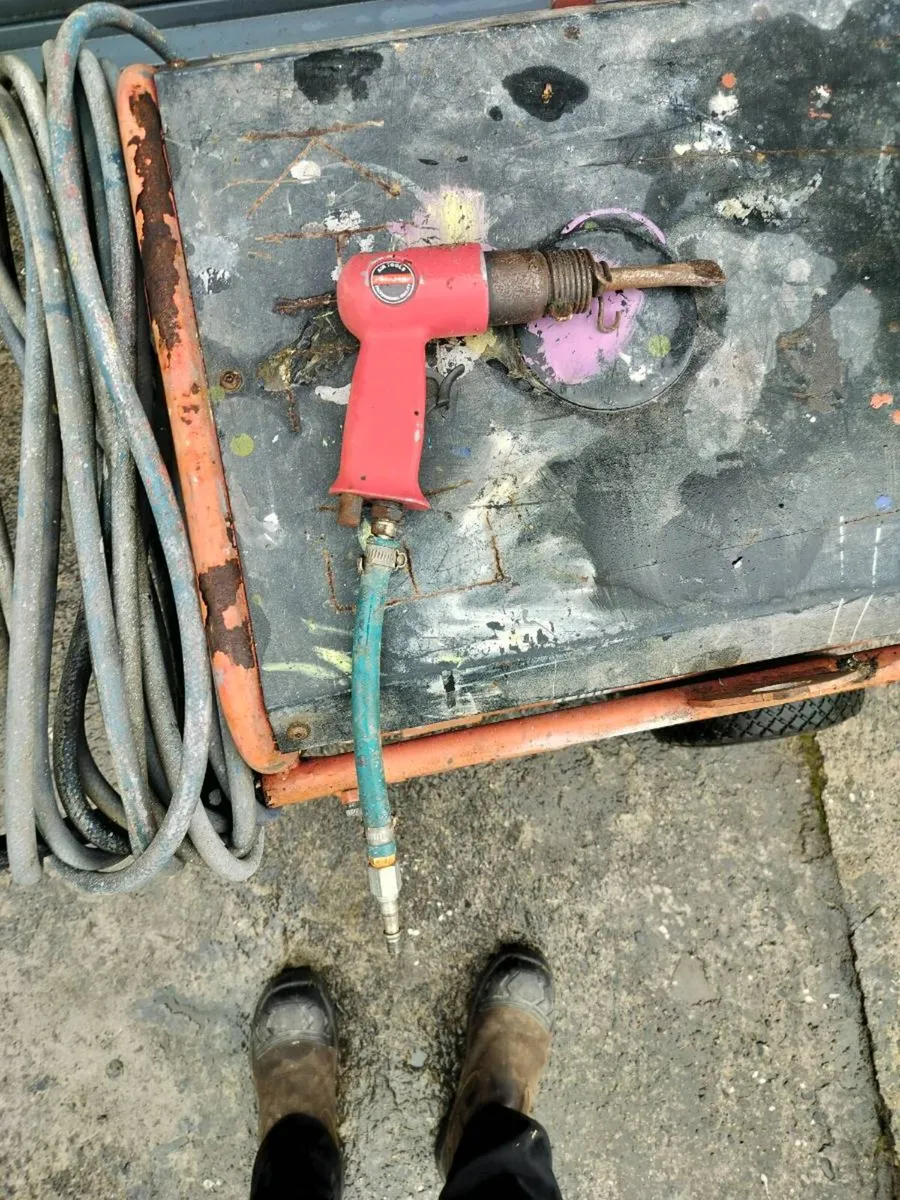 Fini Warrior MK102 Petrol Compressor - Honda GX120 - Image 3