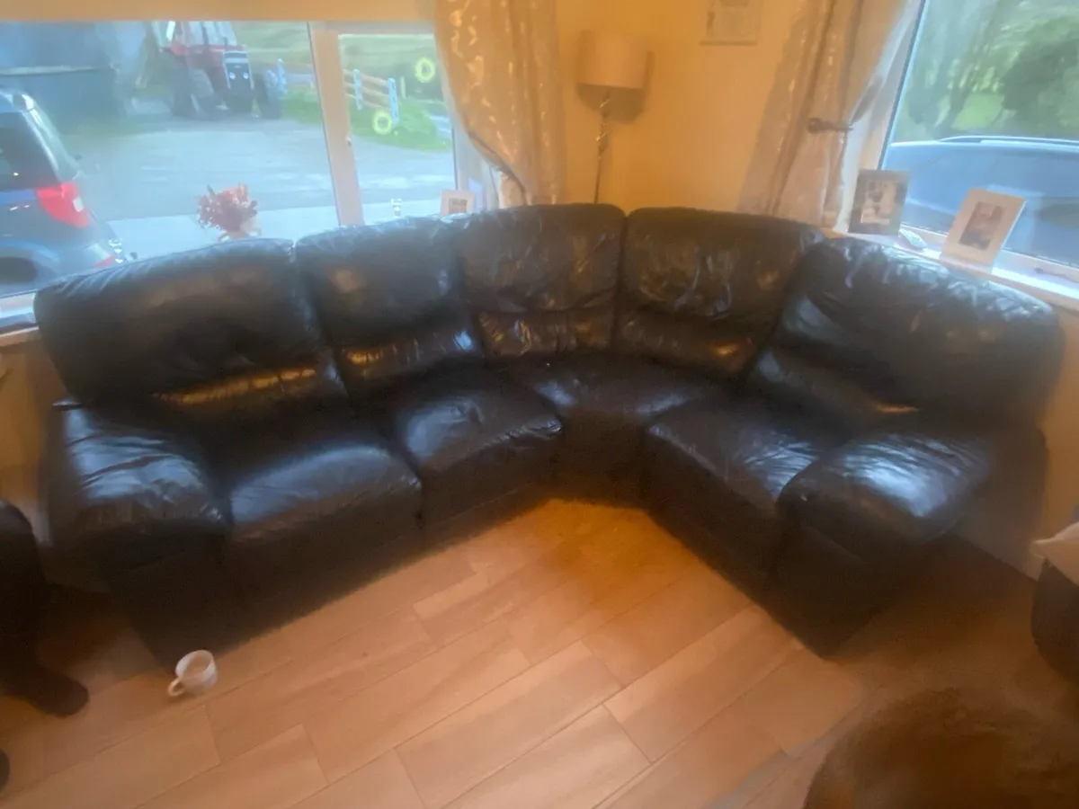 Leather 5 Seater Recliner Corner Sofa & Armchair - Image 2