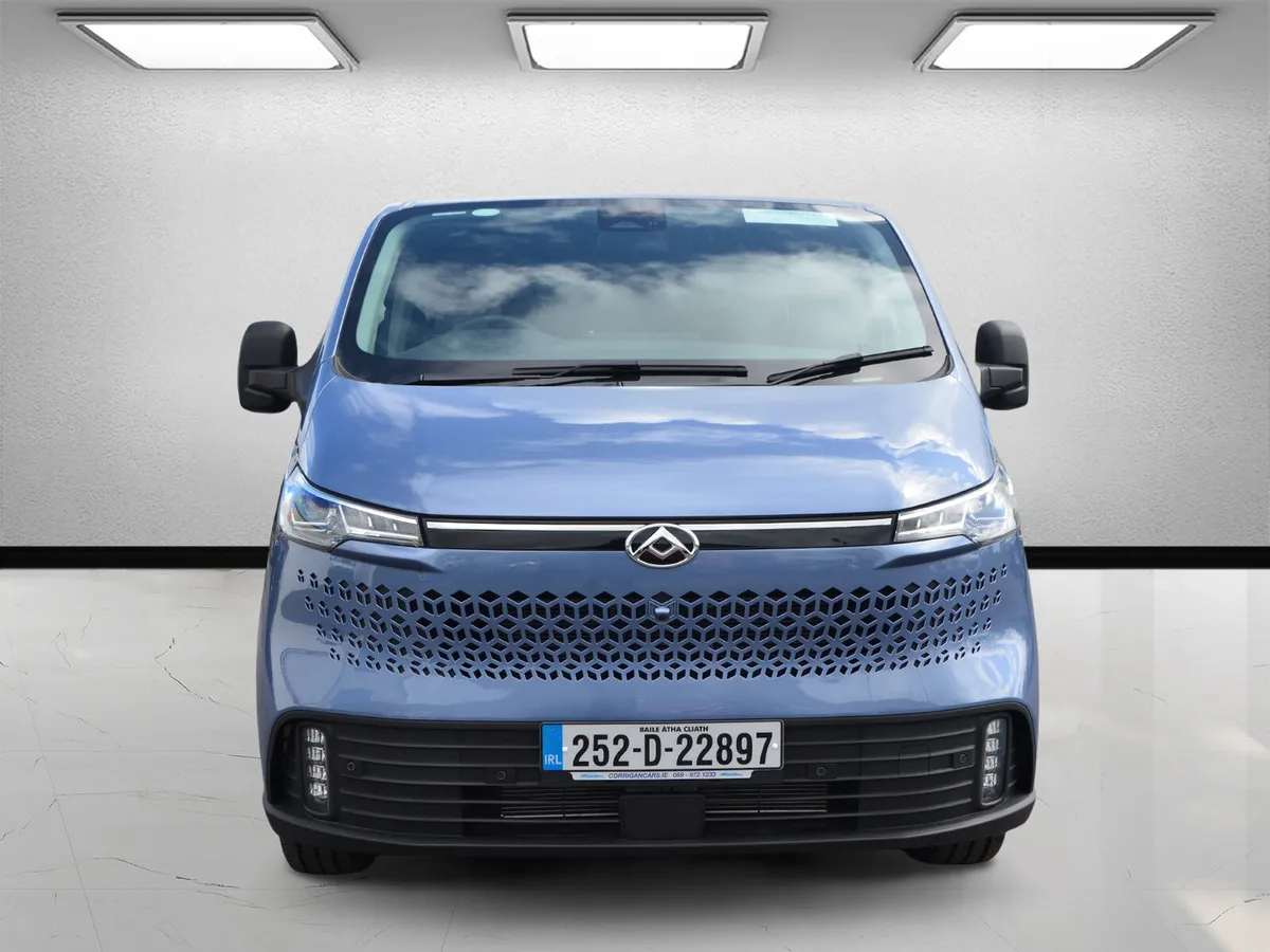 25 MAXUS DELIVER 7 L2H1  pre reg - Image 2