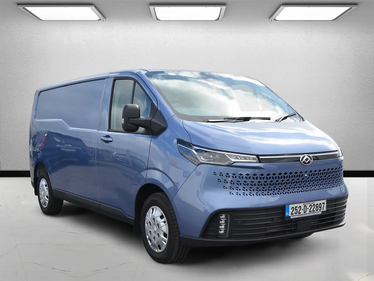 25 MAXUS DELIVER 7 L2H1  pre reg - Image 1