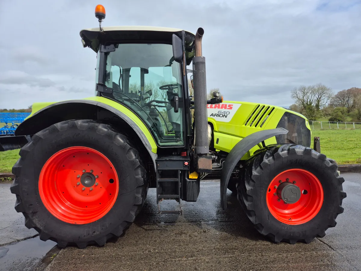 Claas Arion 640 2015 - Image 3