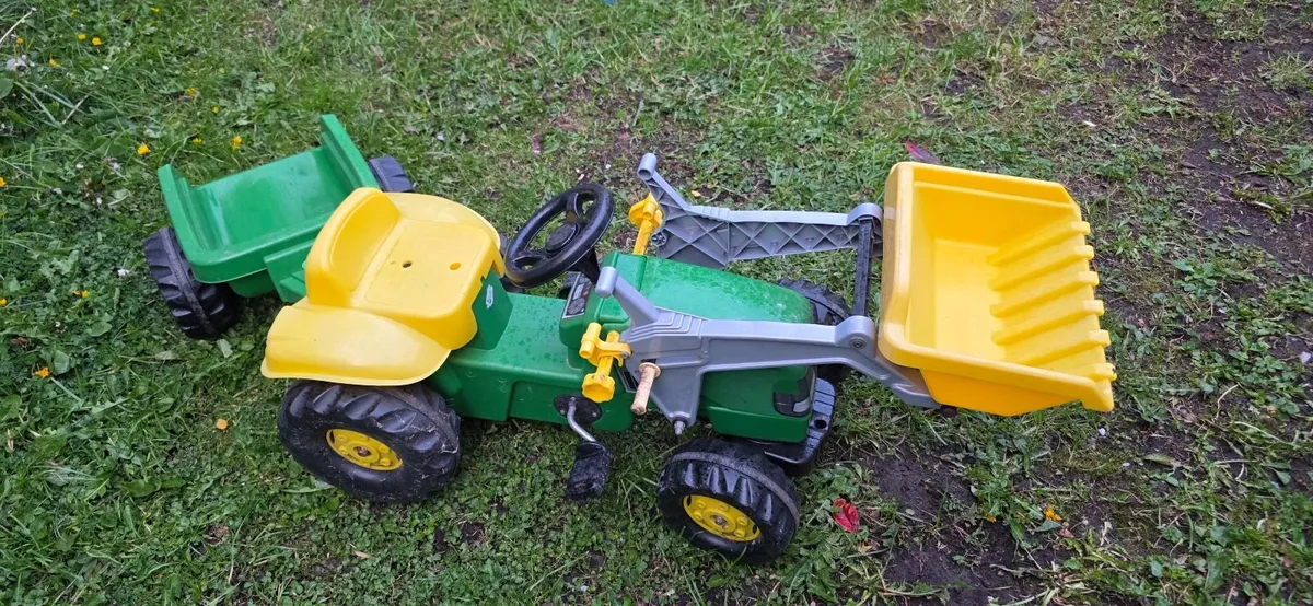 Ride-On John Deere Tractor with Loader & Trailer - Image 2