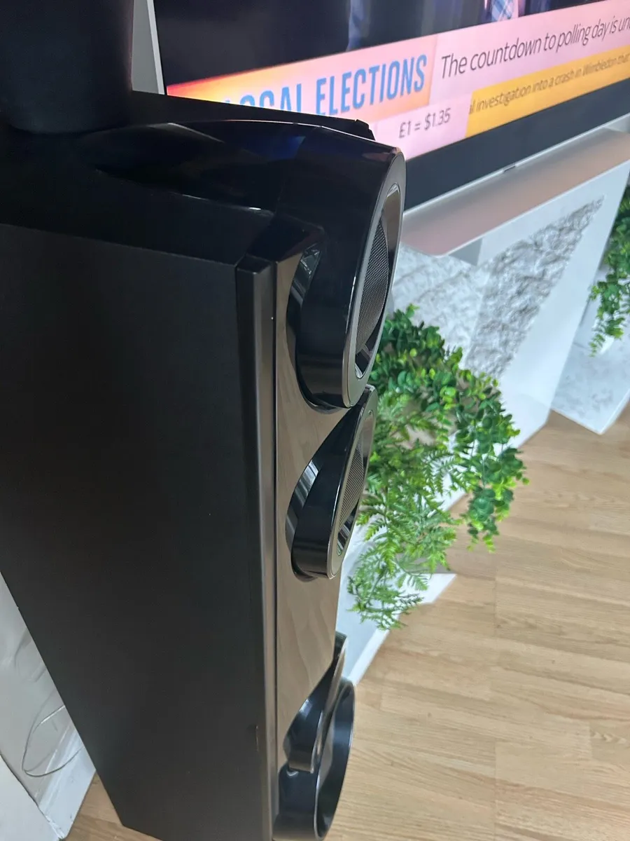 Floor speakers - Image 4