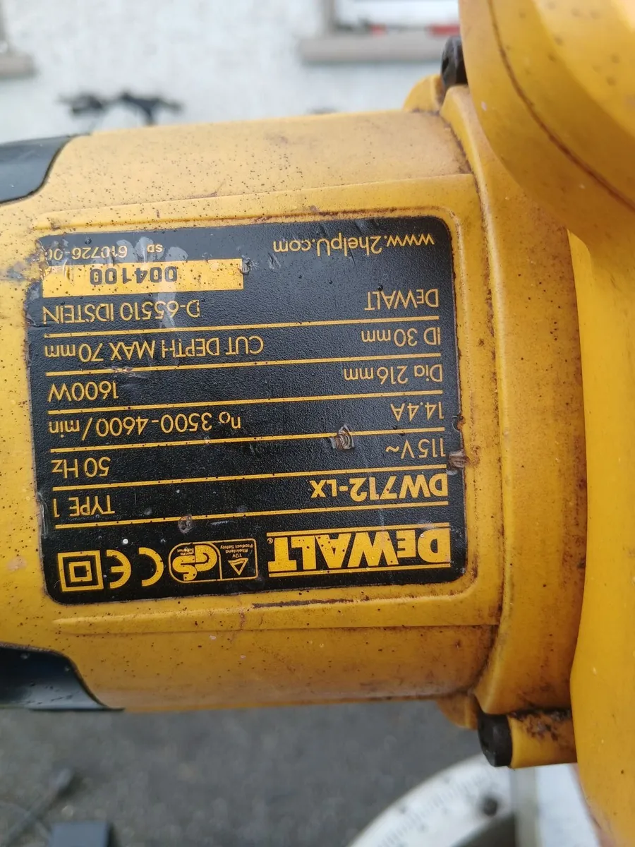 Dewalt 712Lk working 100-percent perfect - Image 3