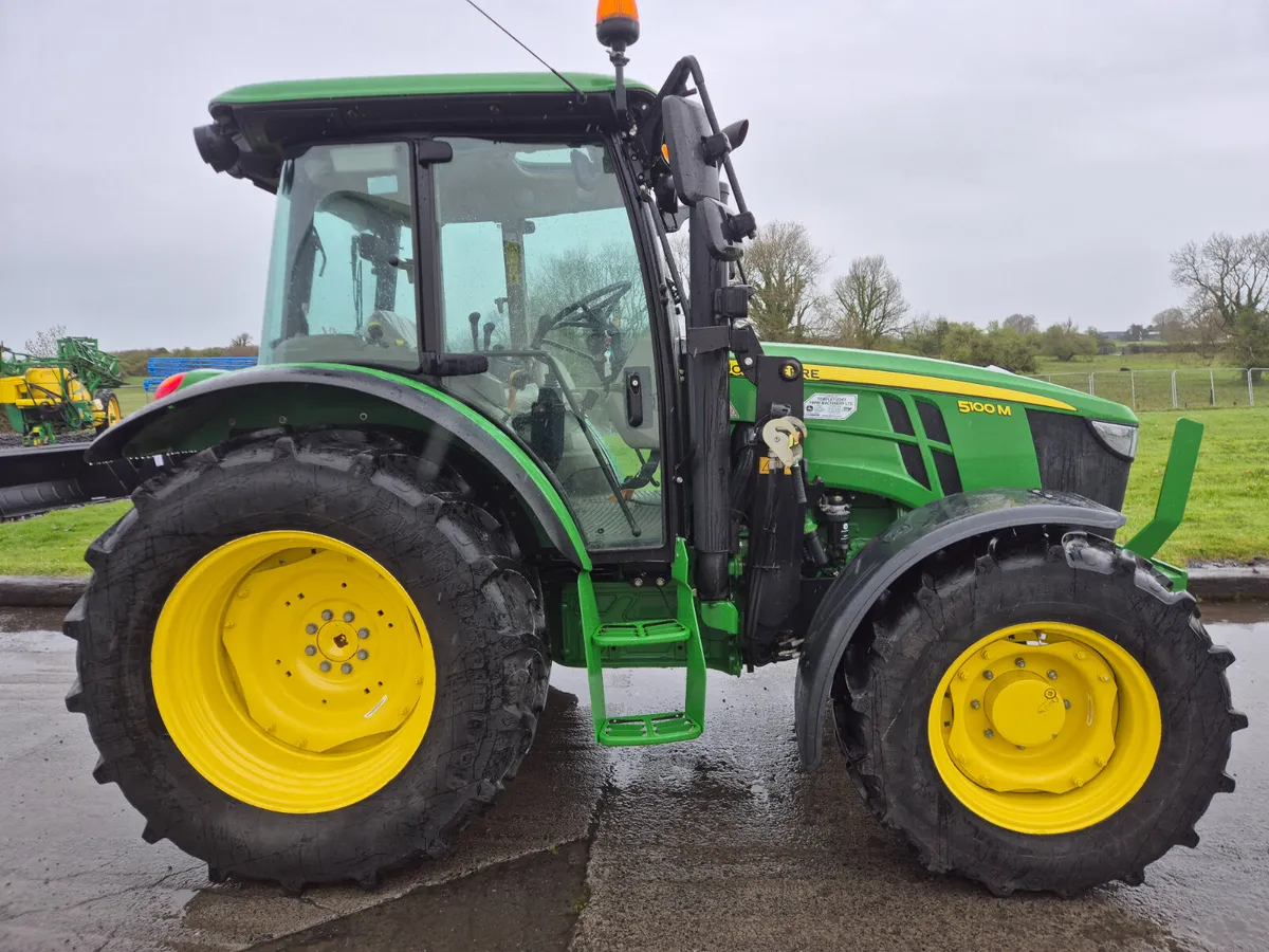 John Deere 5100M 2022 - Image 3
