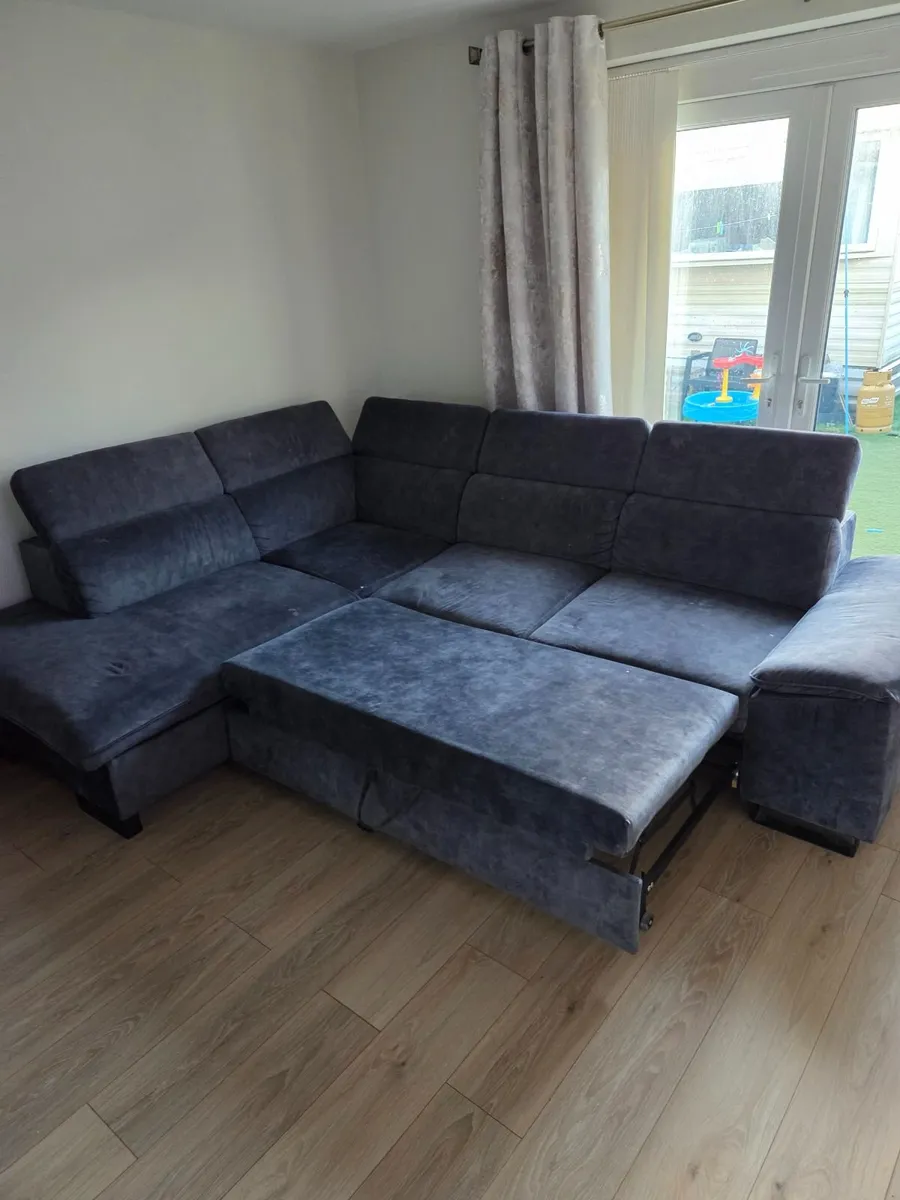 Sofa - Image 2