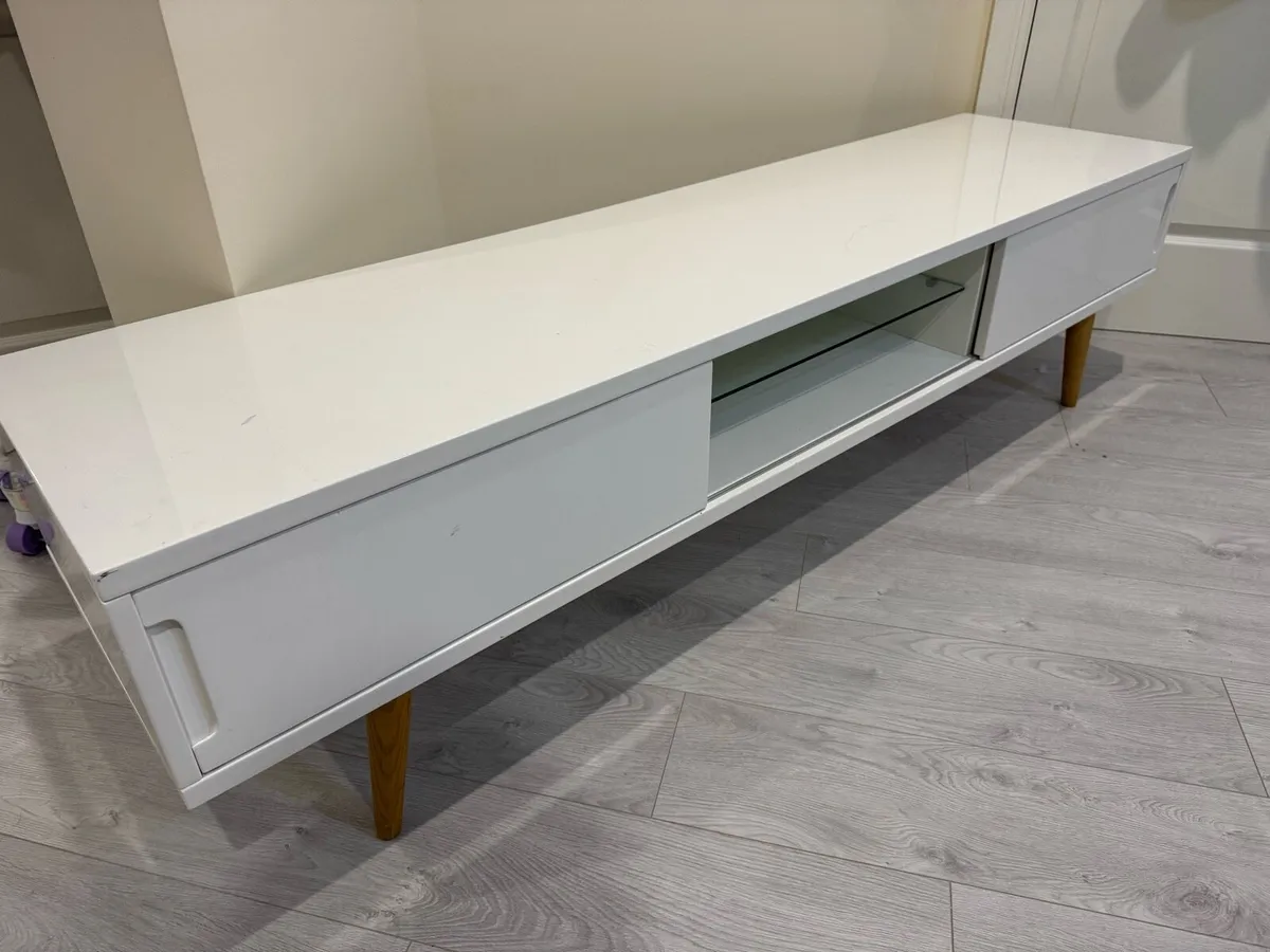 Tv unit - Image 1