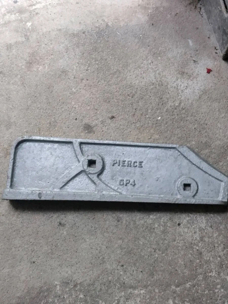 Vintage PIERCE GP4 Landslide - Image 1