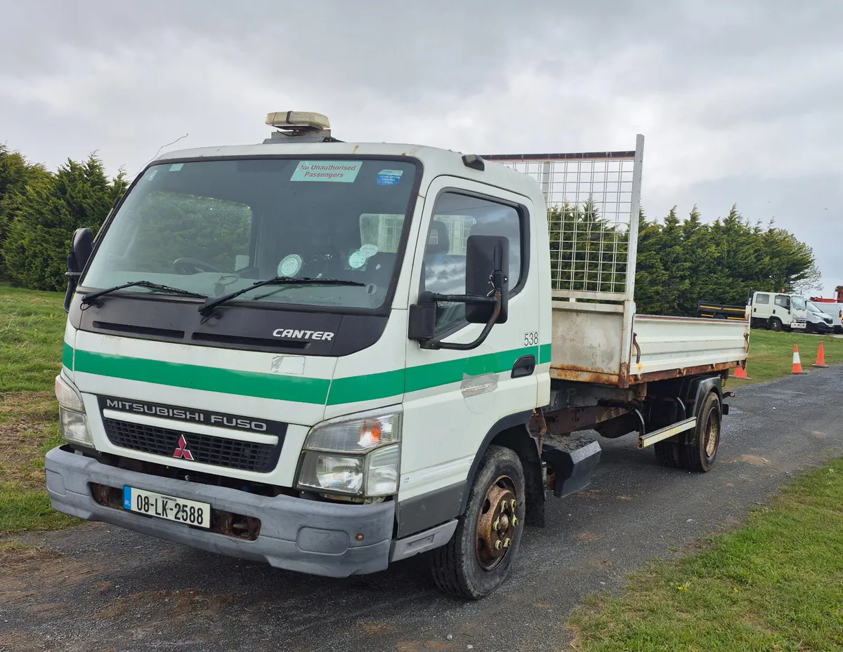 Mitsubishi Canter 2008 - Image 2