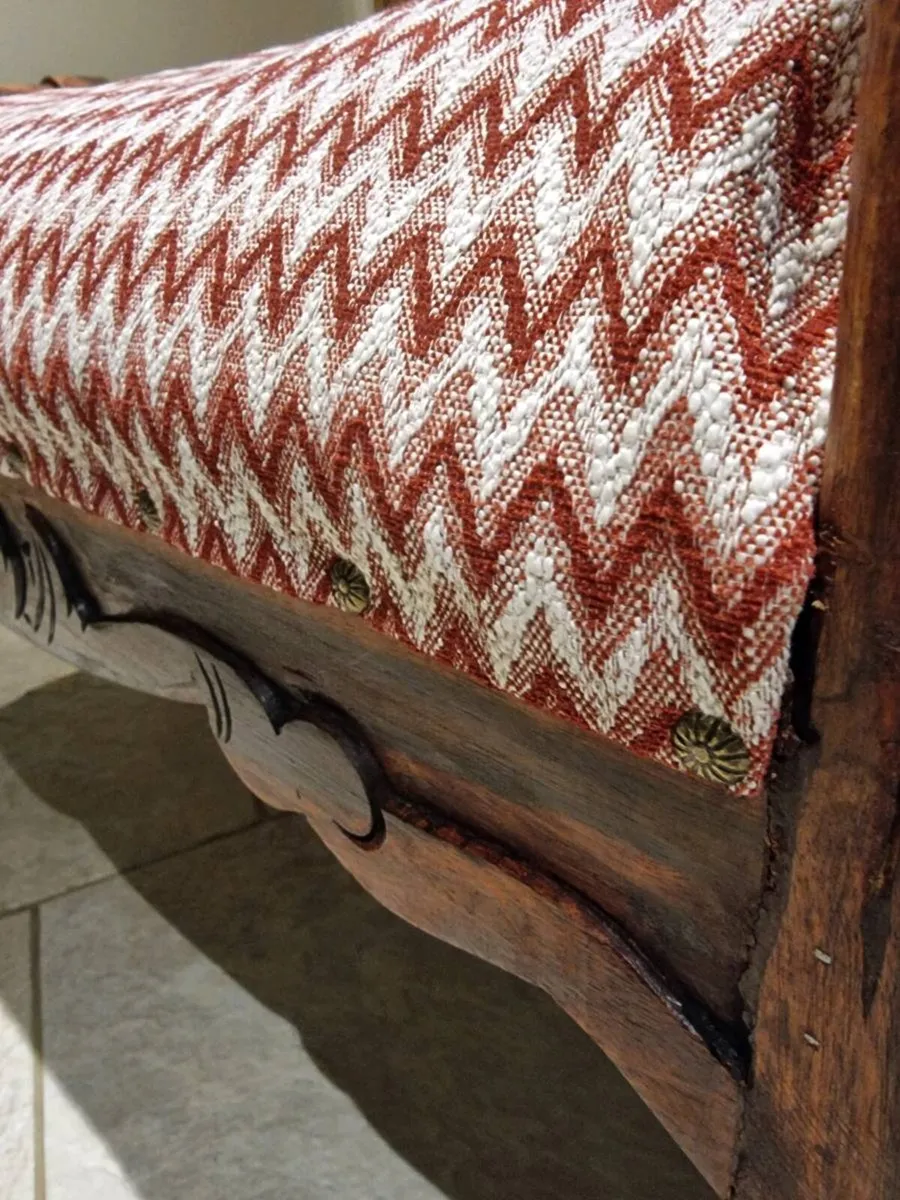 Stunning Carved Wooden Bench...€295 - Image 4