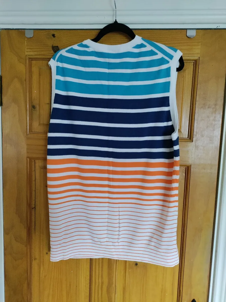 Puma Golf Vest top XL - Image 4