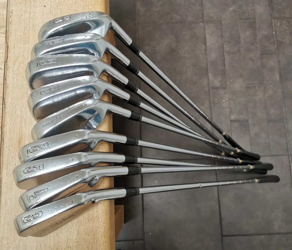 Mizuno Classic TP11 Irons 9 Clubs - Image 2