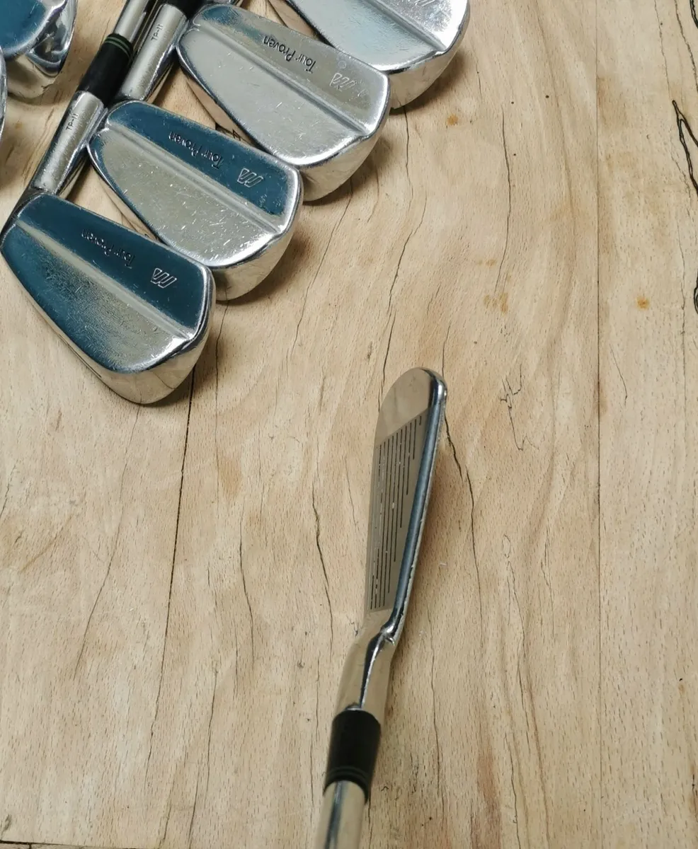 Mizuno Classic TP11 Irons 9 Clubs - Image 3