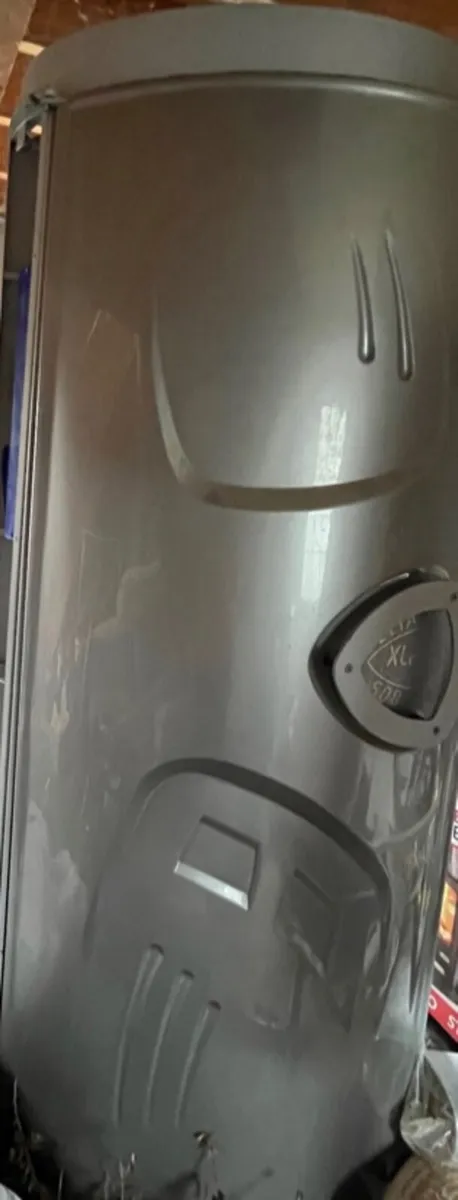 Stand up Sunbed - Image 1